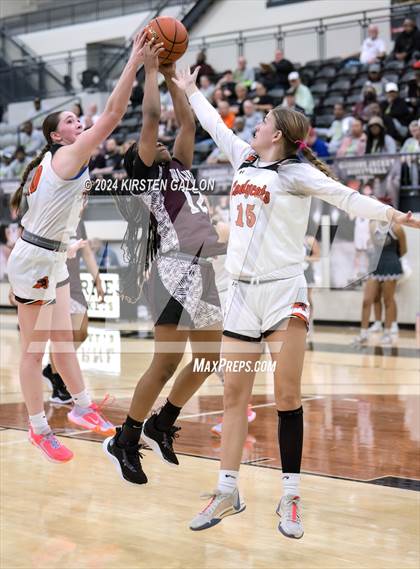 Thumbnail 1 in Mansfield Timberview vs. Aledo (UIL Basketball 5A Area) photogallery.