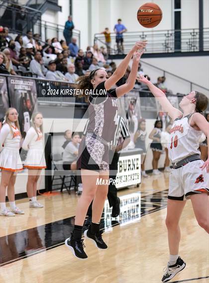 Thumbnail 1 in Mansfield Timberview vs. Aledo (UIL Basketball 5A Area) photogallery.