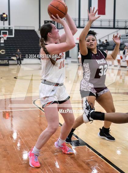 Thumbnail 3 in Mansfield Timberview vs. Aledo (UIL Basketball 5A Area) photogallery.