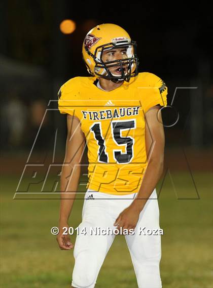 Thumbnail 1 in Lynwood vs. Firebaugh (City Classic)   photogallery.
