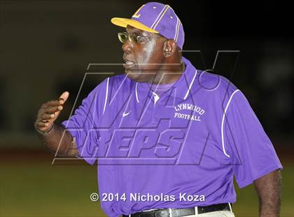 Thumbnail 2 in Lynwood vs. Firebaugh (City Classic)   photogallery.