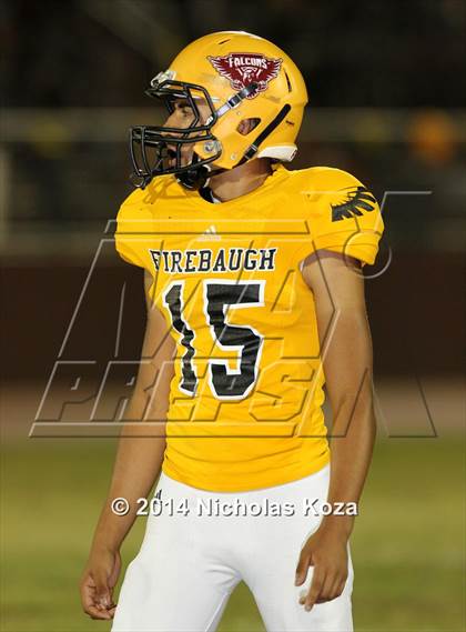 Thumbnail 1 in Lynwood vs. Firebaugh (City Classic)   photogallery.