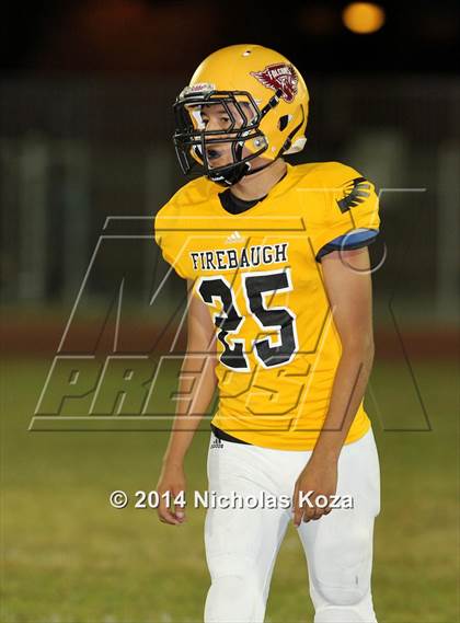 Thumbnail 2 in Lynwood vs. Firebaugh (City Classic)   photogallery.