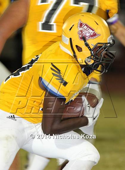 Thumbnail 3 in Lynwood vs. Firebaugh (City Classic)   photogallery.