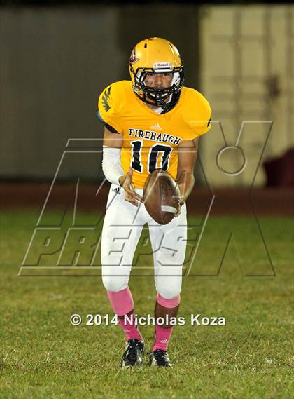 Thumbnail 1 in Lynwood vs. Firebaugh (City Classic)   photogallery.