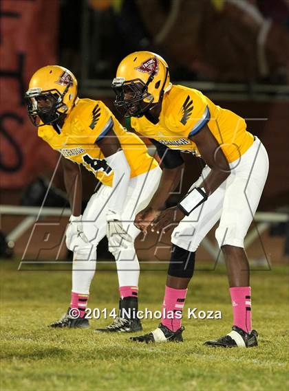 Thumbnail 2 in Lynwood vs. Firebaugh (City Classic)   photogallery.