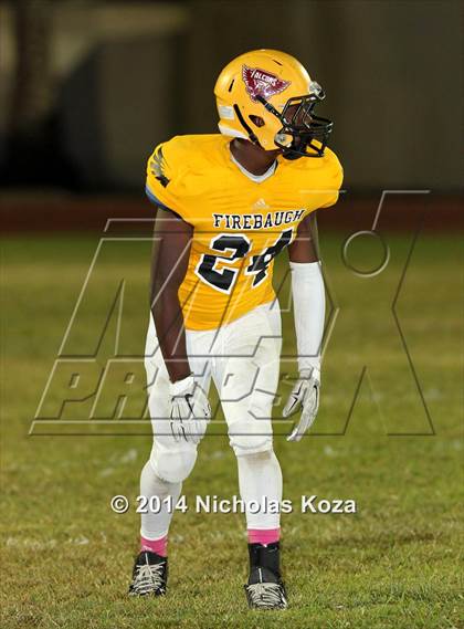 Thumbnail 3 in Lynwood vs. Firebaugh (City Classic)   photogallery.