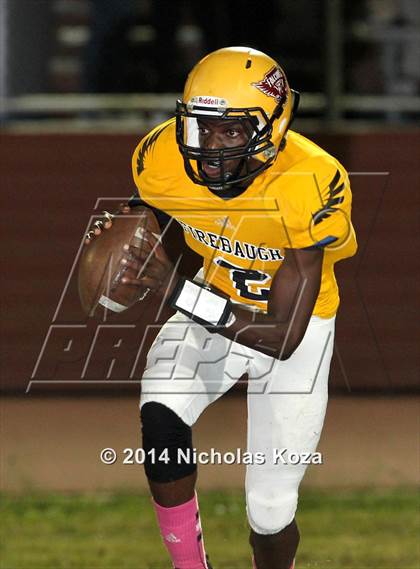 Thumbnail 1 in Lynwood vs. Firebaugh (City Classic)   photogallery.