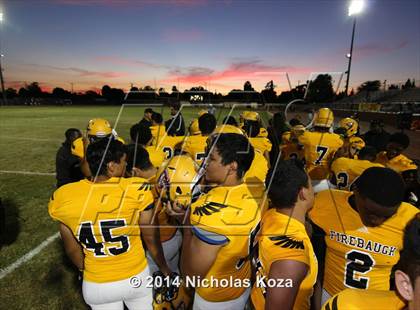 Thumbnail 1 in Lynwood vs. Firebaugh (City Classic)   photogallery.