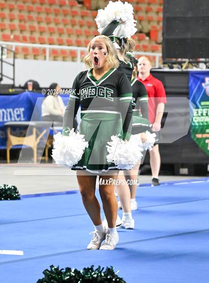 Thumbnail 3 in Mountain Ridge - Cheer Game Day Championships (AIA Division I) photogallery.