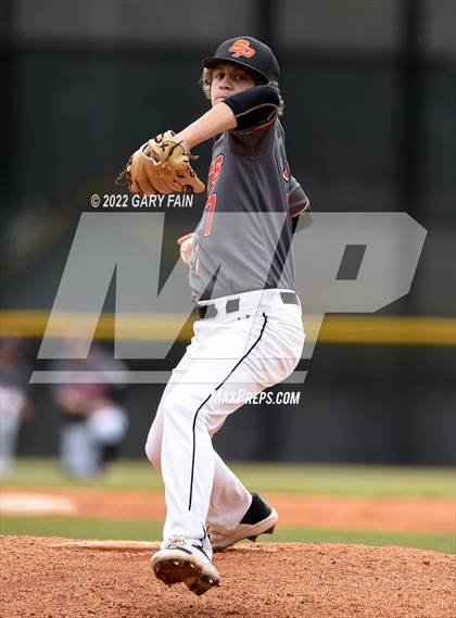 Thumbnail 2 in Sale Creek vs South Pittsburg photogallery.