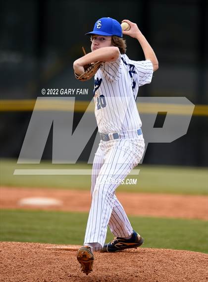 Thumbnail 3 in Sale Creek vs South Pittsburg photogallery.
