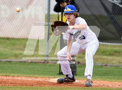 Thumbnail 3 in Sale Creek vs South Pittsburg photogallery.