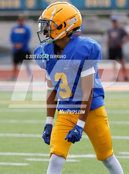 Thumbnail 3 in La Habra @ La Mirada photogallery.