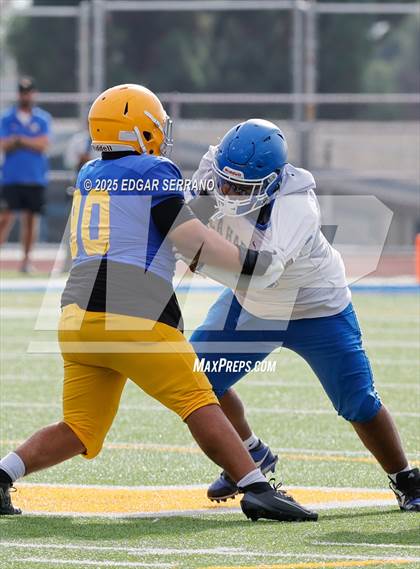 Thumbnail 2 in La Habra @ La Mirada photogallery.