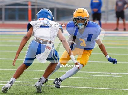 Thumbnail 1 in La Habra @ La Mirada photogallery.