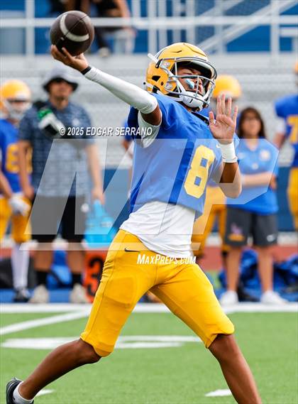 Thumbnail 2 in La Habra @ La Mirada photogallery.