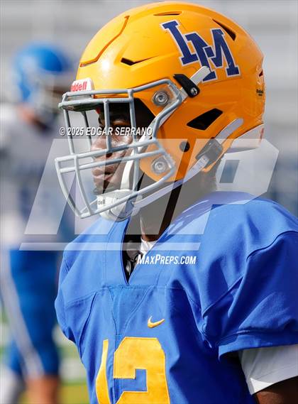 Thumbnail 3 in La Habra @ La Mirada photogallery.