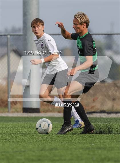Thumbnail 3 in Century vs blackfoot (IHSAA 4A Quarterfinal) photogallery.