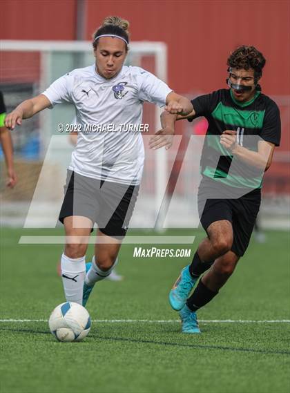 Thumbnail 2 in Century vs blackfoot (IHSAA 4A Quarterfinal) photogallery.