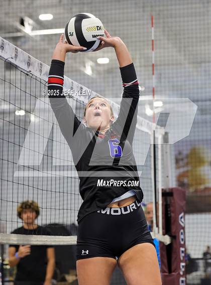 Thumbnail 3 in King's Academy vs Divine Savior Academy (South Florida Showdown) photogallery.