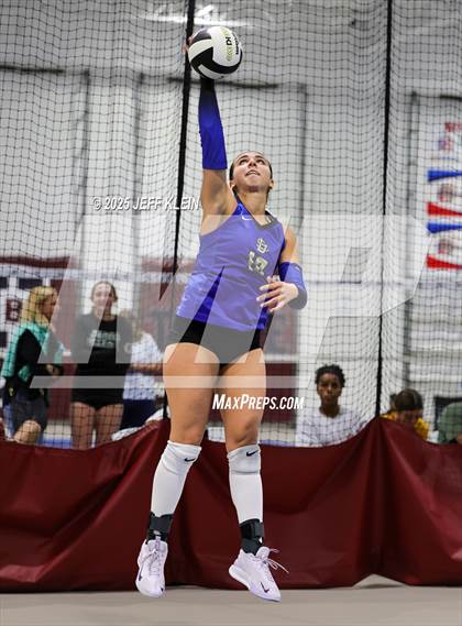 Thumbnail 2 in King's Academy vs Divine Savior Academy (South Florida Showdown) photogallery.