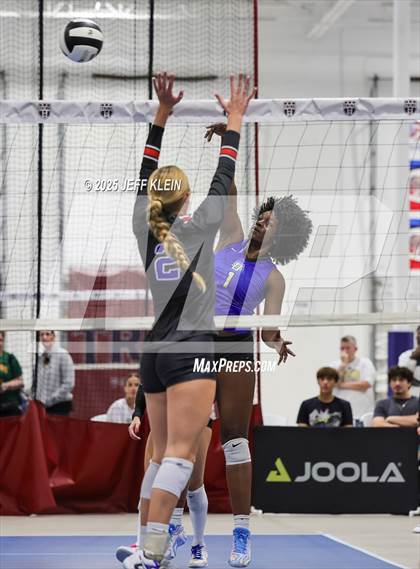 Thumbnail 3 in King's Academy vs Divine Savior Academy (South Florida Showdown) photogallery.