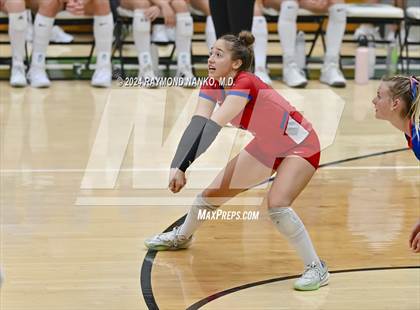 Thumbnail 2 in Roncalli @ Yorktown photogallery.