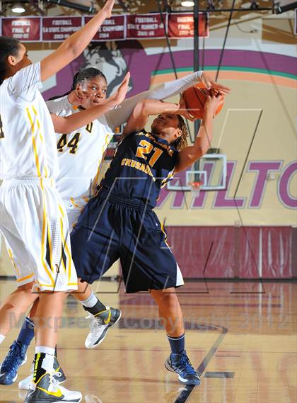 Thumbnail 2 in Bishop O'Dowd vs. Riverdale Baptist (Nike Tournament of Champions) photogallery.