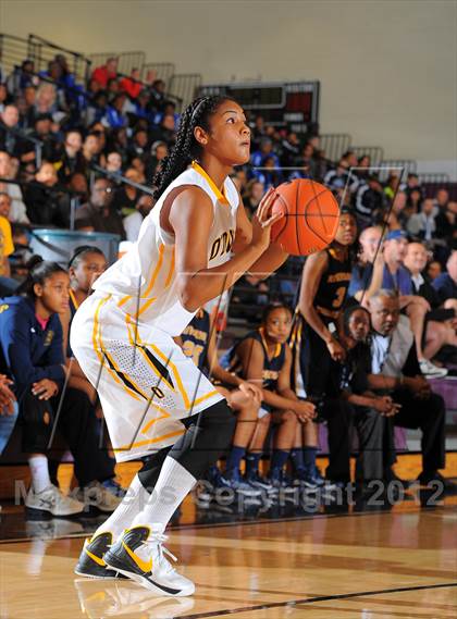 Thumbnail 3 in Bishop O'Dowd vs. Riverdale Baptist (Nike Tournament of Champions) photogallery.