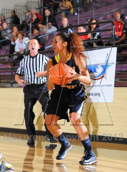 Thumbnail 3 in Bishop O'Dowd vs. Riverdale Baptist (Nike Tournament of Champions) photogallery.