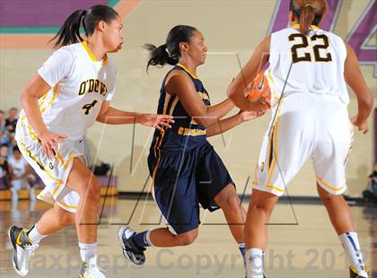 Thumbnail 3 in Bishop O'Dowd vs. Riverdale Baptist (Nike Tournament of Champions) photogallery.