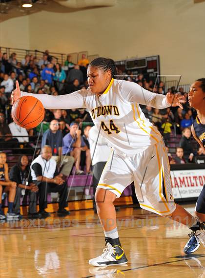 Thumbnail 2 in Bishop O'Dowd vs. Riverdale Baptist (Nike Tournament of Champions) photogallery.