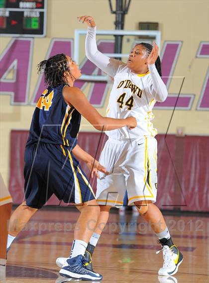 Thumbnail 2 in Bishop O'Dowd vs. Riverdale Baptist (Nike Tournament of Champions) photogallery.