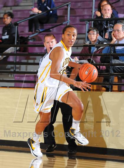 Thumbnail 2 in Bishop O'Dowd vs. Riverdale Baptist (Nike Tournament of Champions) photogallery.