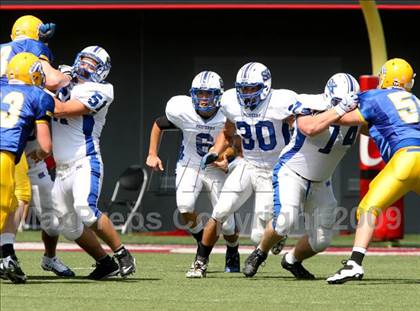 Thumbnail 3 in Simon Kenton vs. Newport Central Catholic (Skyline Crosstown Showdown) photogallery.