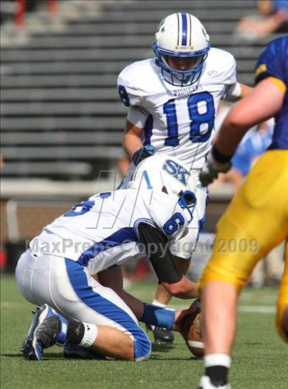 Thumbnail 1 in Simon Kenton vs. Newport Central Catholic (Skyline Crosstown Showdown) photogallery.