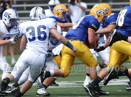 Thumbnail 3 in Simon Kenton vs. Newport Central Catholic (Skyline Crosstown Showdown) photogallery.