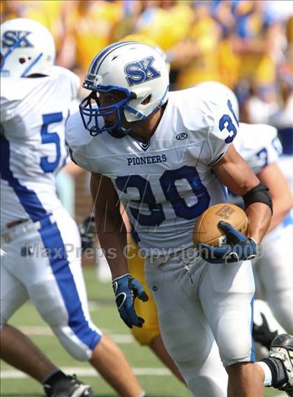 Thumbnail 2 in Simon Kenton vs. Newport Central Catholic (Skyline Crosstown Showdown) photogallery.