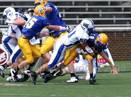 Thumbnail 1 in Simon Kenton vs. Newport Central Catholic (Skyline Crosstown Showdown) photogallery.