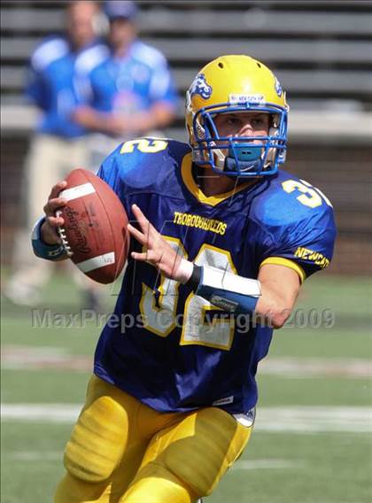 Thumbnail 1 in Simon Kenton vs. Newport Central Catholic (Skyline Crosstown Showdown) photogallery.
