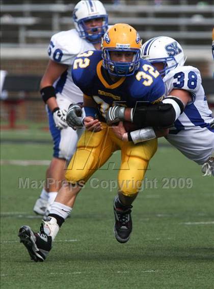 Thumbnail 2 in Simon Kenton vs. Newport Central Catholic (Skyline Crosstown Showdown) photogallery.
