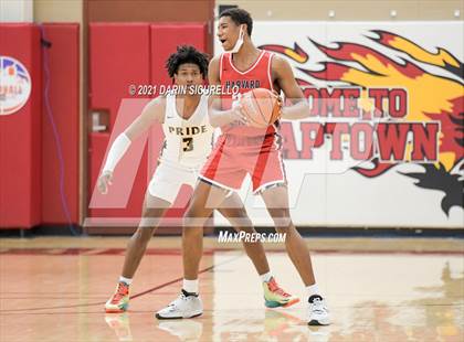 Thumbnail 1 in Harvard-Westlake vs. Mountain Pointe (Hoophall West Tournament) photogallery.