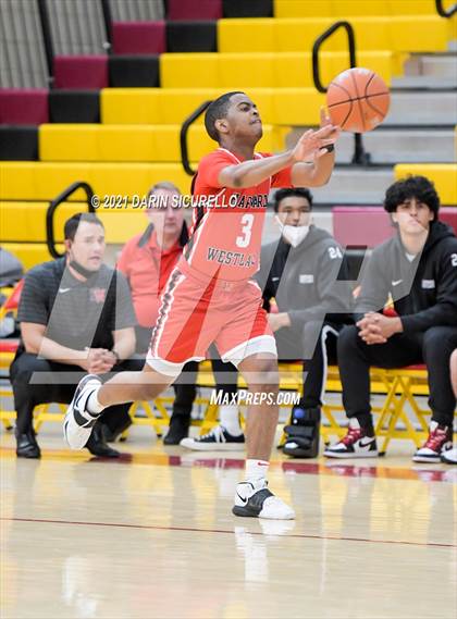 Thumbnail 2 in Harvard-Westlake vs. Mountain Pointe (Hoophall West Tournament) photogallery.