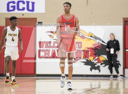 Thumbnail 2 in Harvard-Westlake vs. Mountain Pointe (Hoophall West Tournament) photogallery.