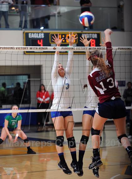 Thumbnail 1 in Tri-City Christian vs. Branson (CIF State D5 Final) photogallery.