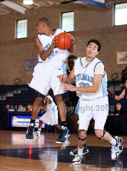 Thumbnail 2 in Sylmar vs Los Osos (Mission Prep Christmas Classic)  photogallery.