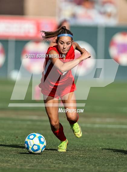 Thumbnail 2 in Cathedral Catholic @ Buchanan (CIF D2 Regional Championship) photogallery.