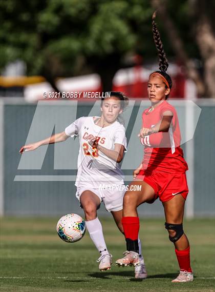 Thumbnail 1 in Cathedral Catholic @ Buchanan (CIF D2 Regional Championship) photogallery.