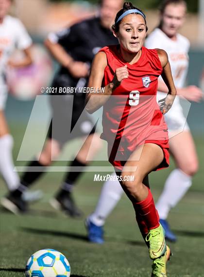 Thumbnail 2 in Cathedral Catholic @ Buchanan (CIF D2 Regional Championship) photogallery.